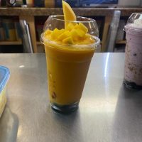 Mango smoothie